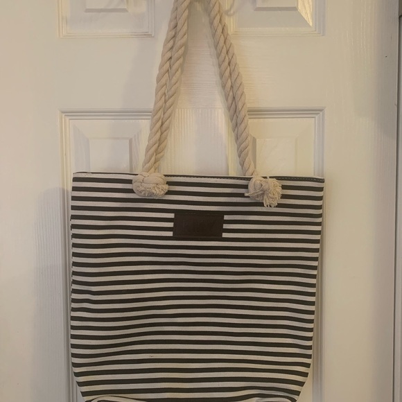 Small beach tote - Picture 1 of 2